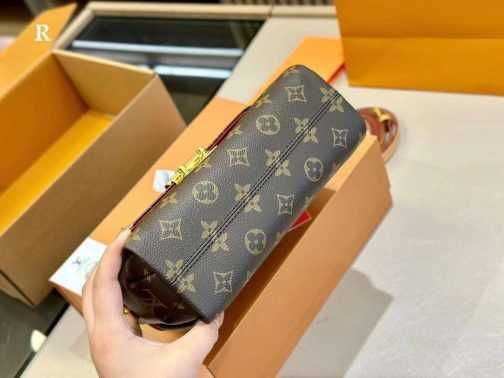 Geanta de mana dama Louis vuitton  540-11-1