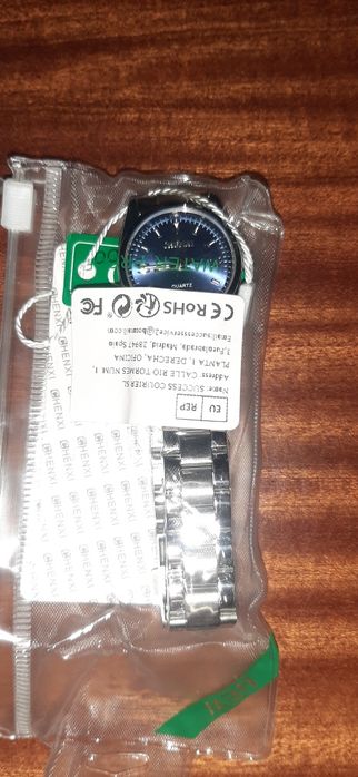 Нов дамски кварцов часовник,водоустойчив, нов-30 лв