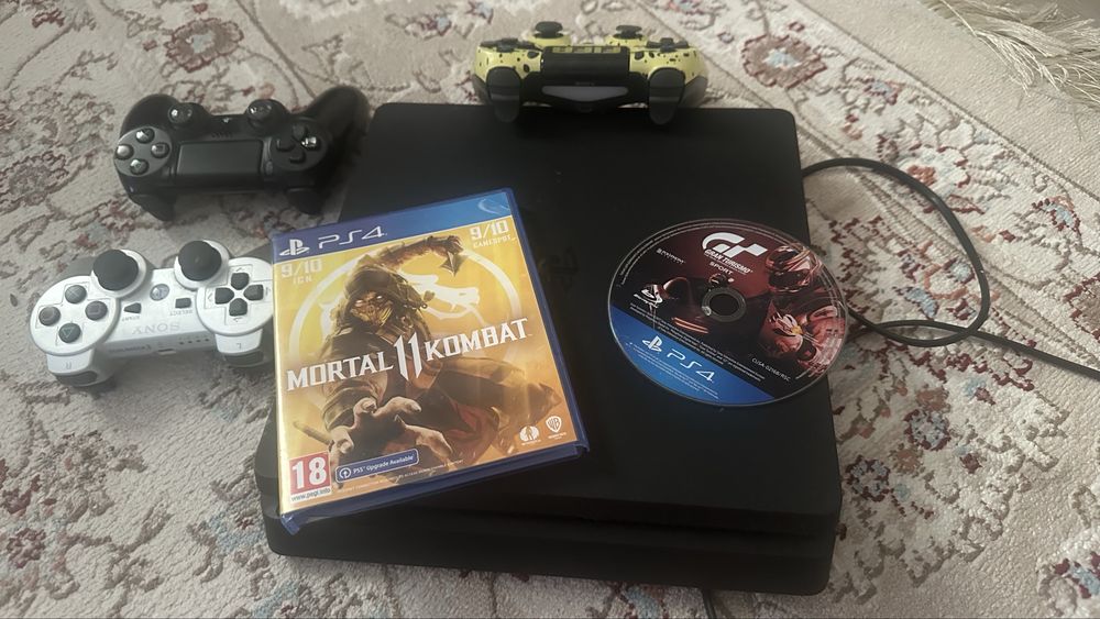 Срочно продам плейстейшен 4
