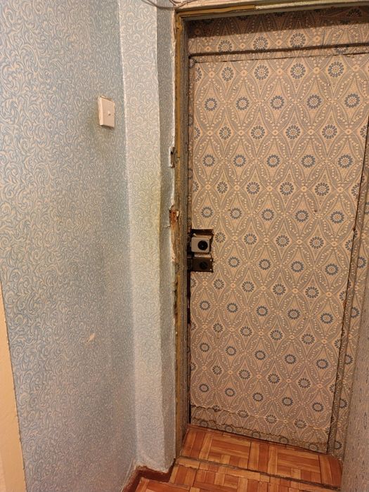 Продам 2 комнатную квартиру