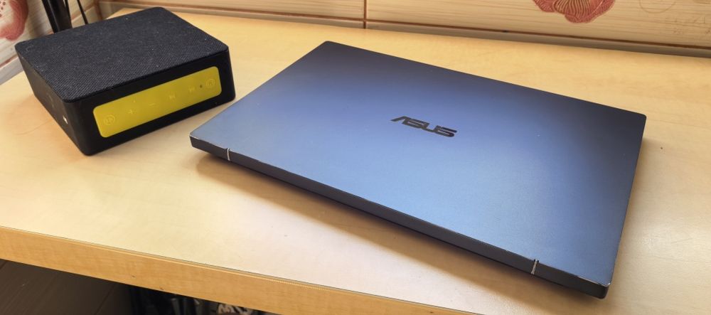 Laptop Asus ExpertBook B1__i7-1165G7 gen 11__24GB DDR4__512GB SSD__Bateria 3-4 ore_14"IPS_BONUS - Boxa Bluetooth