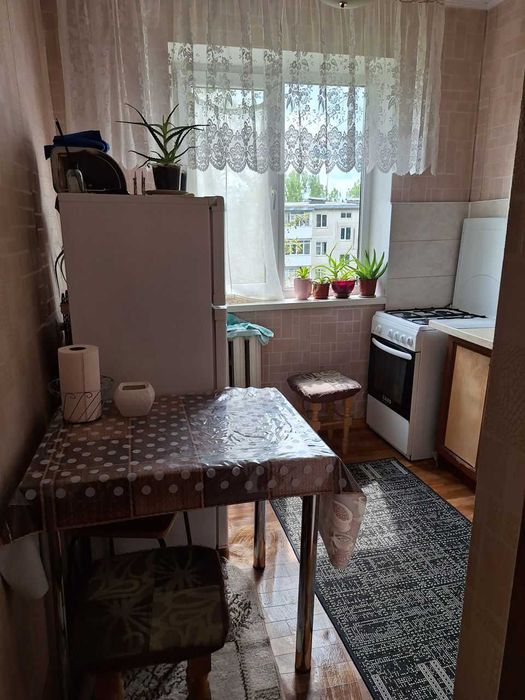 Дава се под наем Едностаен апартамент в София, Модерно предградие - 47 кв.м за 335 € - Снимка #2