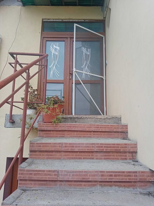 Dau spre închiriere garsoniera cocheta
