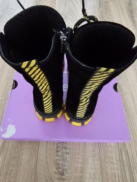 Ghete piele întoarsă damă mr.37.