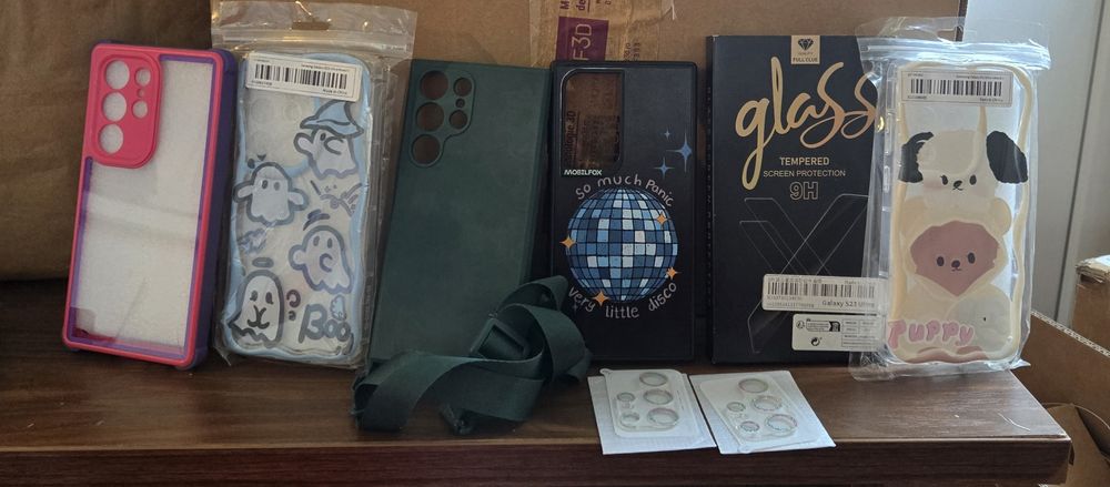 Huse Samsung S23 Ultra si folii si protecție camere