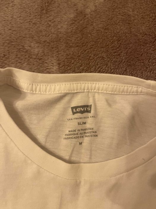 Тениска  Levi's size ;M