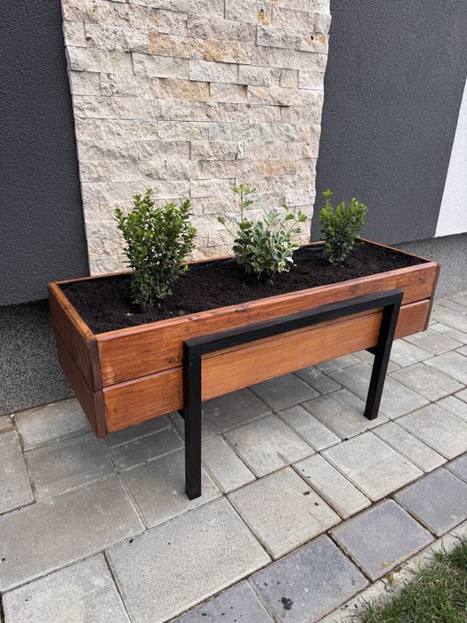 Jardiniera ghiveci lemn gradina curte