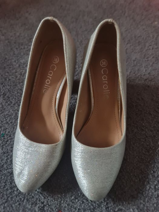 Pantofi marimea  36