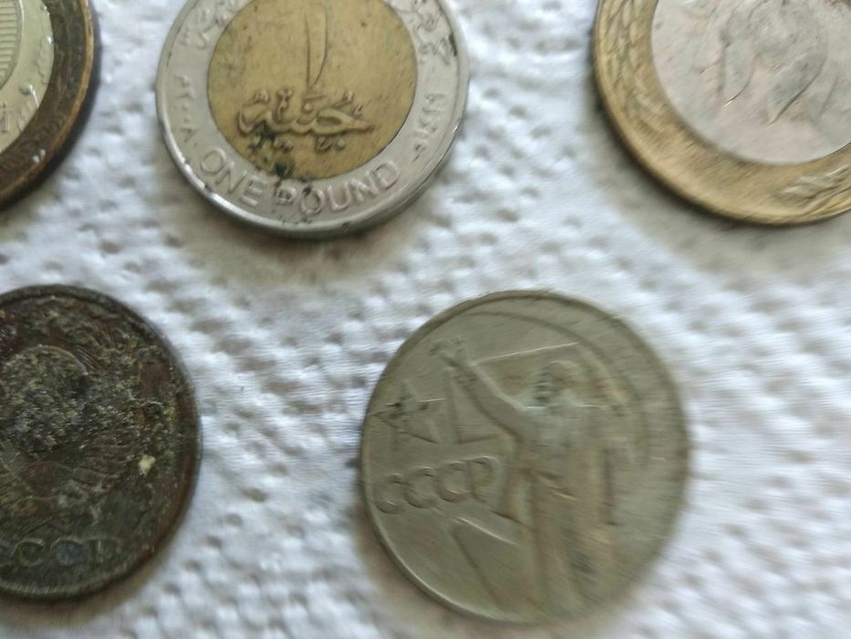 Икона 12 апостолов 16 века привезена из Европы.часы чайка позолоченной