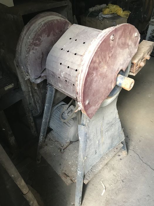 .Точильный станок.