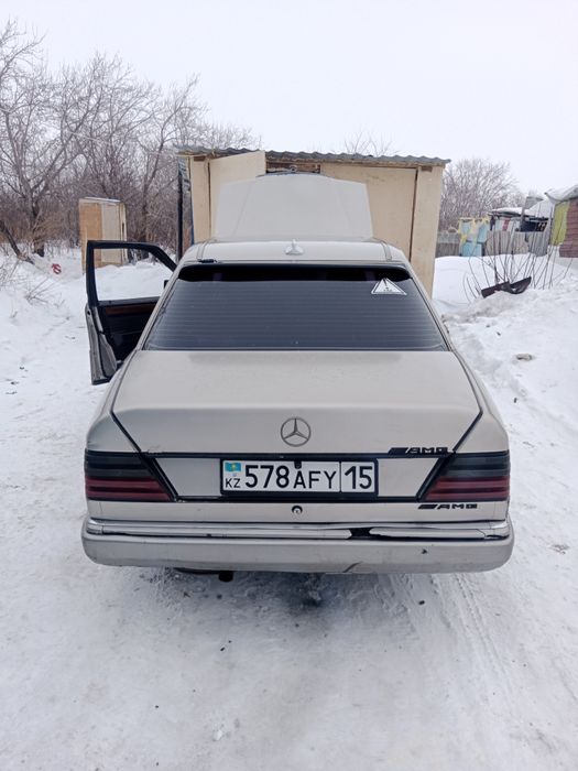 Продам мэрса 124