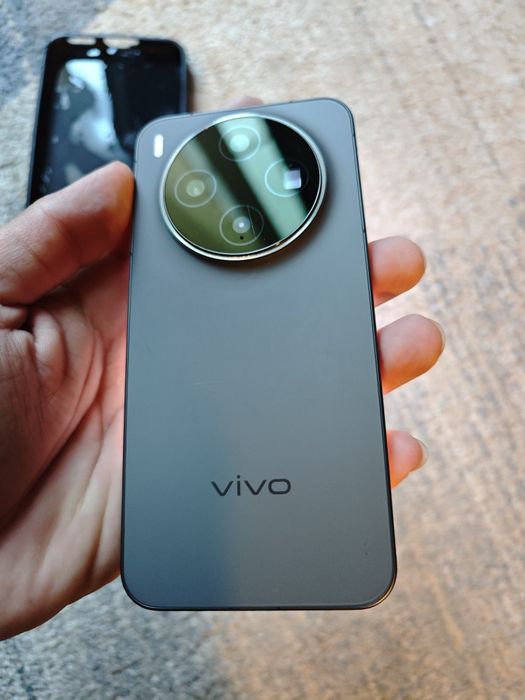 Продам vivo x300