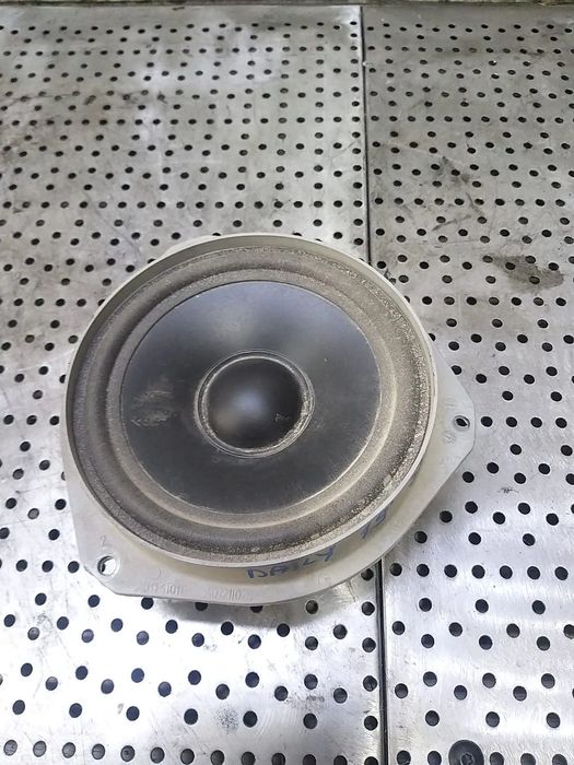 Boxa audio stanga fata iveco daily 2019 5802183721
