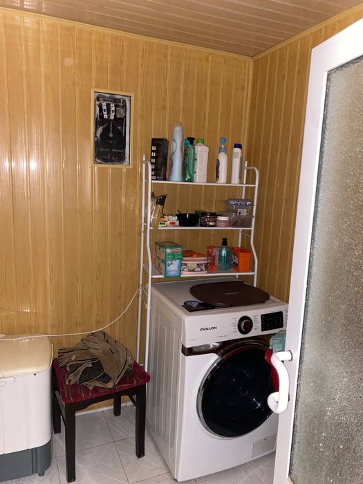 Sirdaryo shahar markazida Srochna uy sotiladi