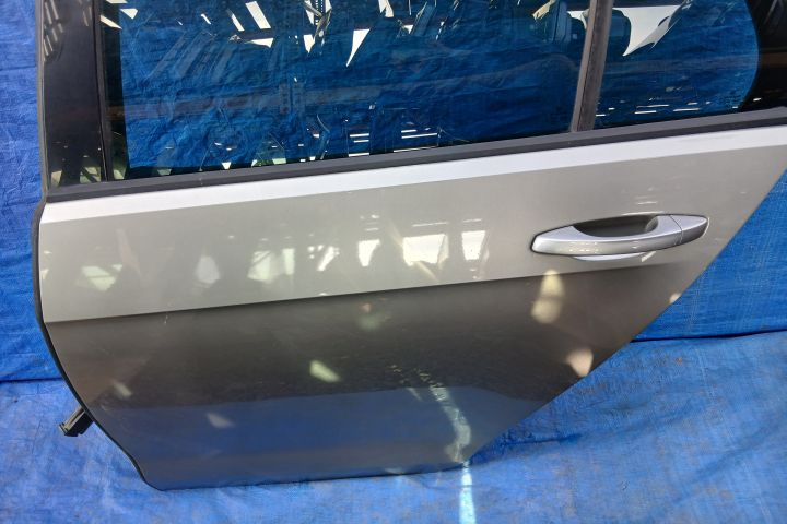 Usa / Portiera spate stanga Volkswagen VW Golf a 7-a generatie
