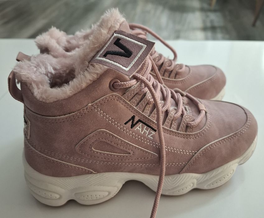 Дамски маратонки Nahz
