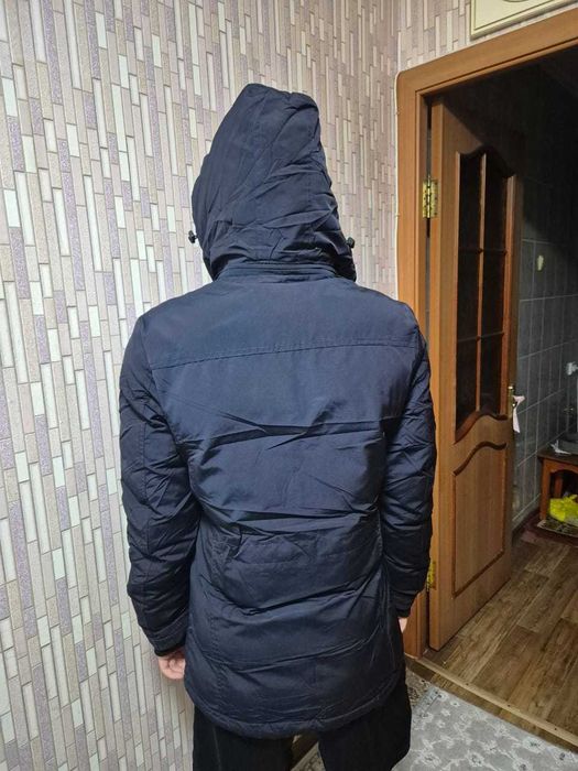 Продам зимнюю куртку, подростковую