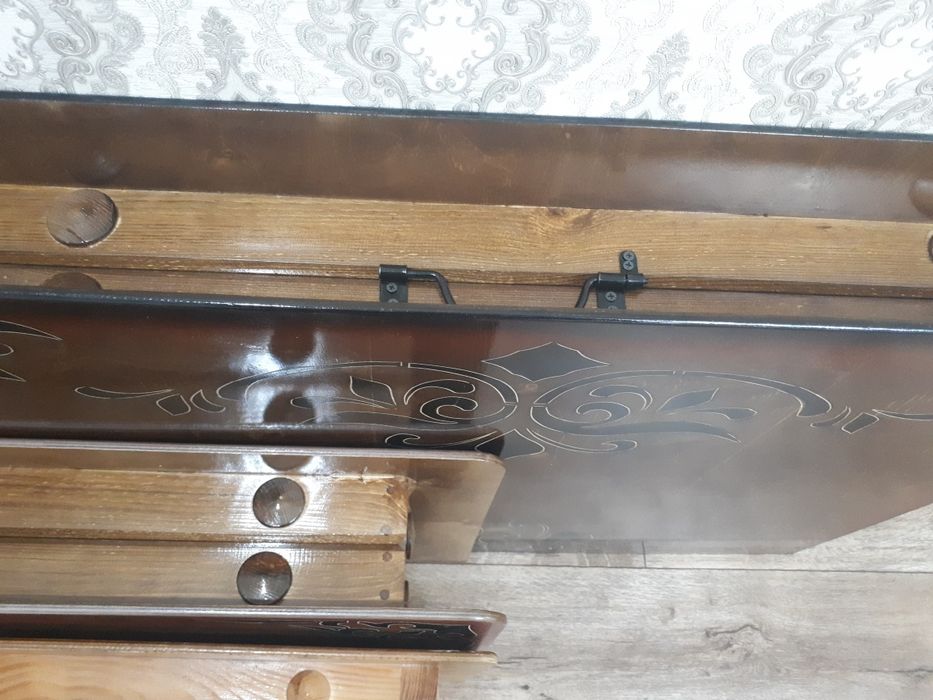 Продам казахские столы