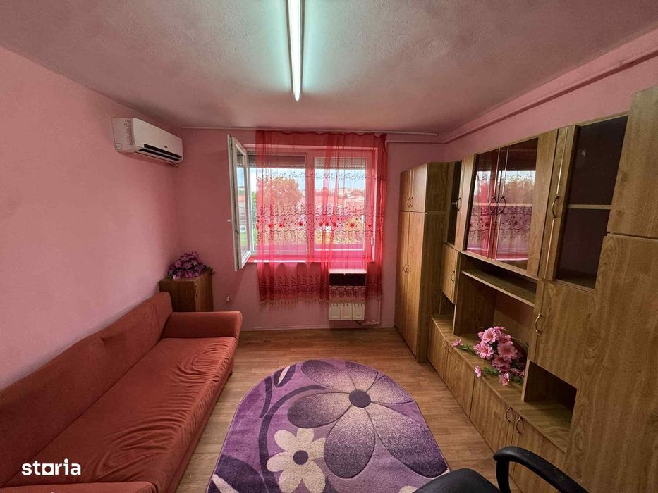 Garsoniera etaj 1 , mobilat-utilat , Micro 15