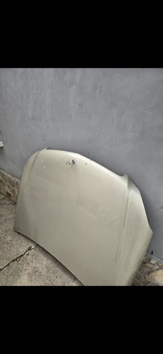 Преден капак Mercedes W204 Face 2012