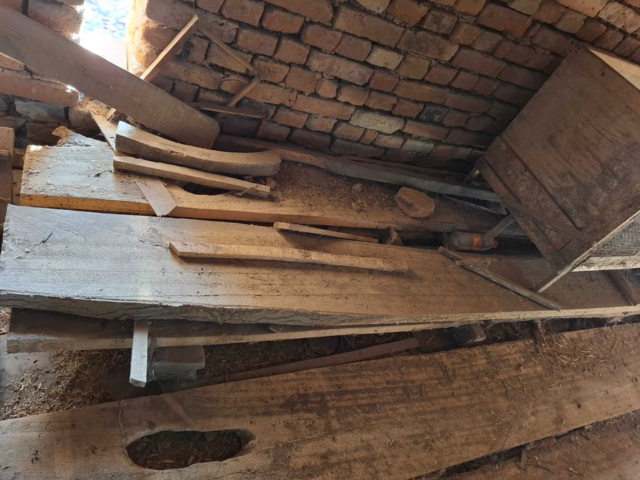 Дървени талпи от Орех и Топола