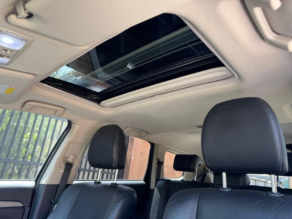 Mitsubishi Outlander 2013 facility 7locuri cutie automata