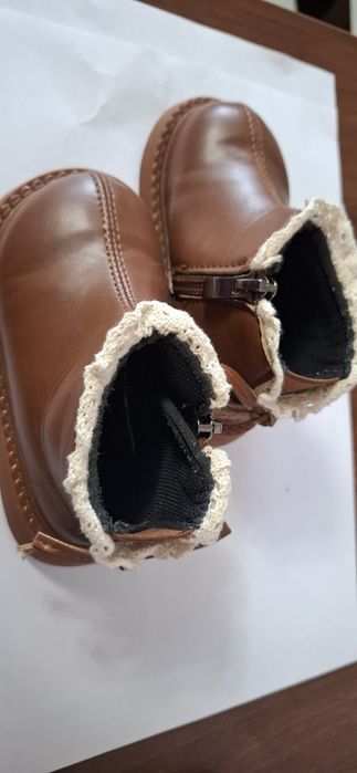 Продам ботиночки