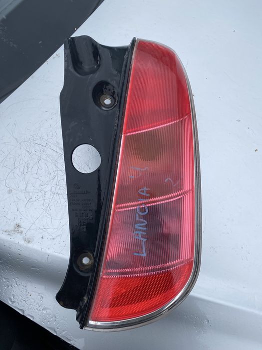 Десен стоп за Lancia Ypsilon/2004-2011