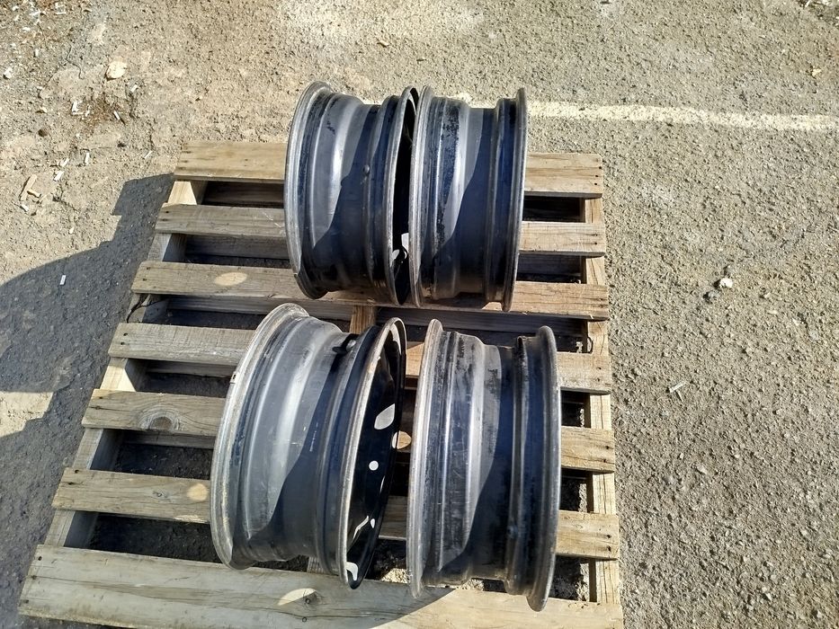 15 цола 4 х 114,3 Хюндай Соната / КИЯ / Митсубиши - 6 инча / ЕТ 46