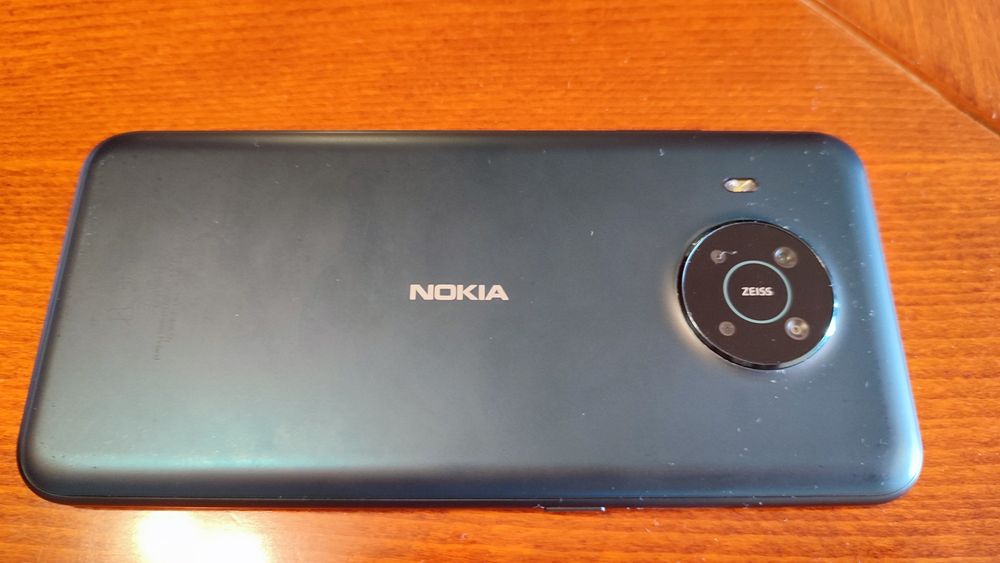 Nokia X10 в отлично състояние