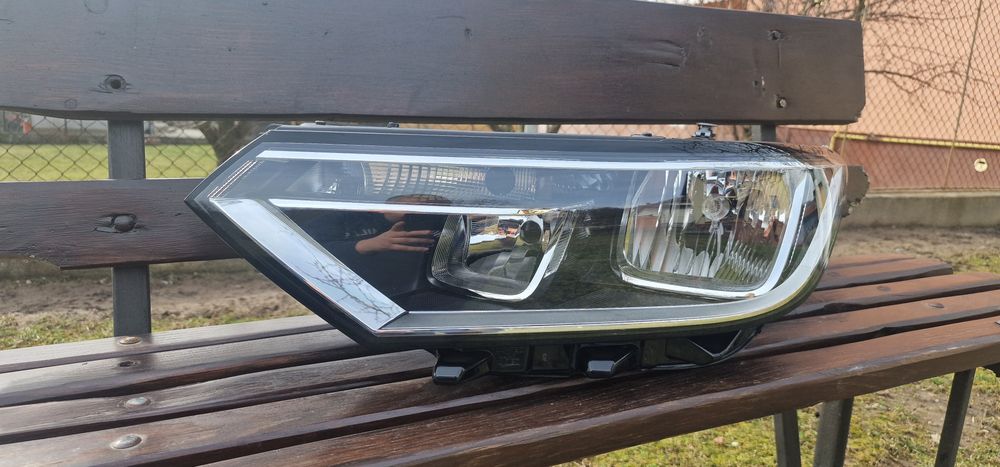 Far stanga NOU VW Passat B8 model 2015-2019 cod 3G1 941 005 C