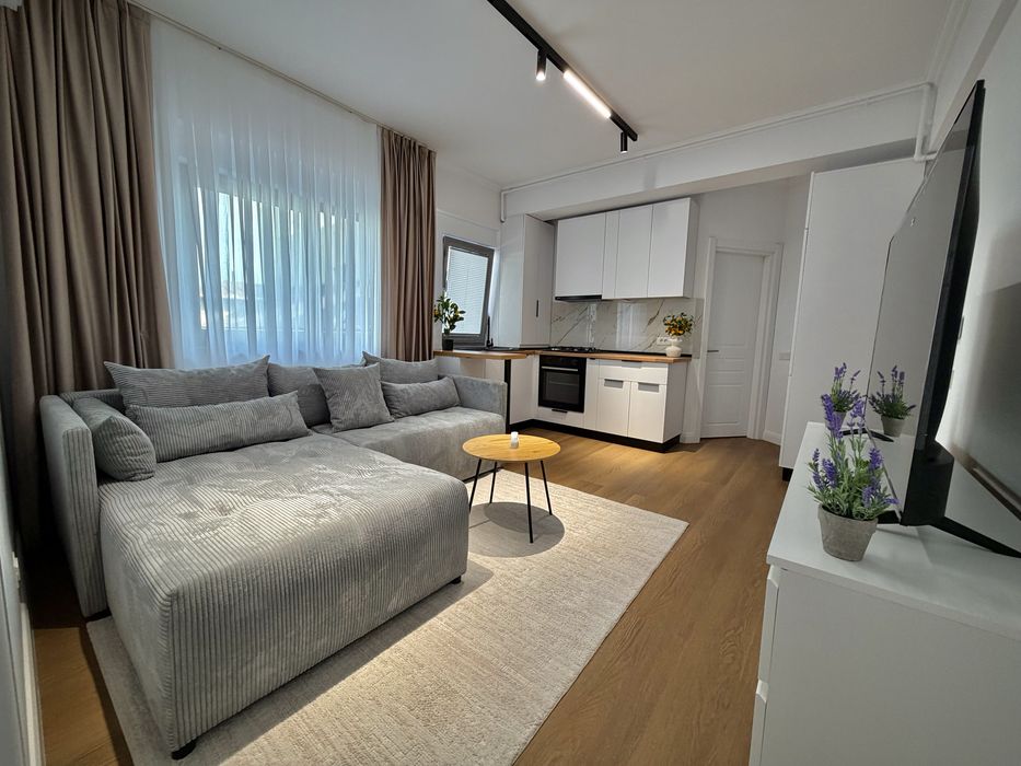 Apartament 2 camere zona 1 mai