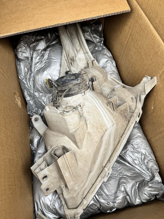 Фары прадо 120 оригинал