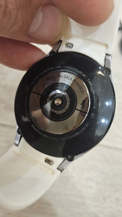 Samsung Galaxy Watch 4 Classic на запчасти