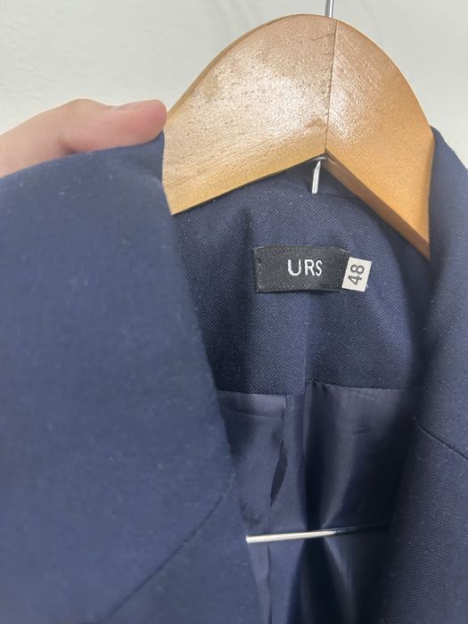 Продам платье нарядное 48 размер