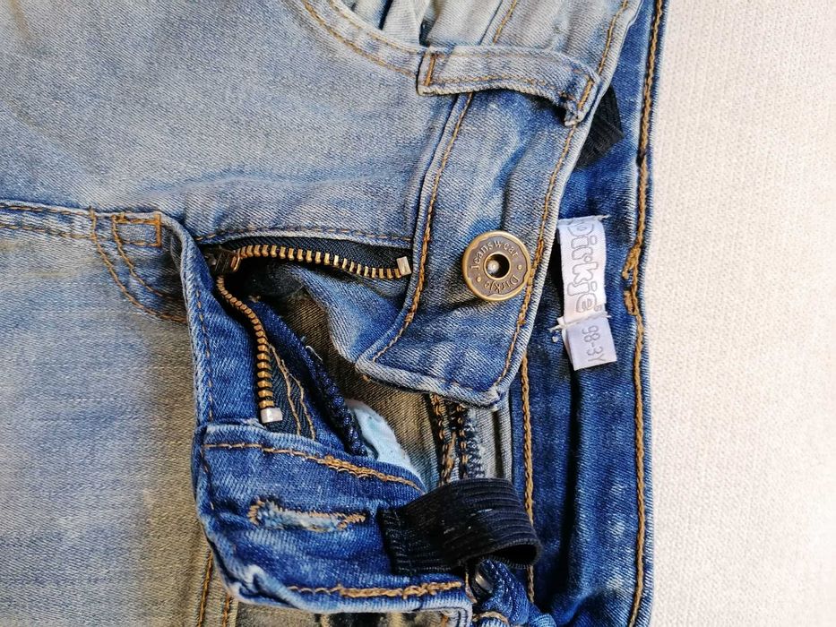 Детски комплект Contrast р-р 104, Детски дънки Dirkje - р-р 92,  98,