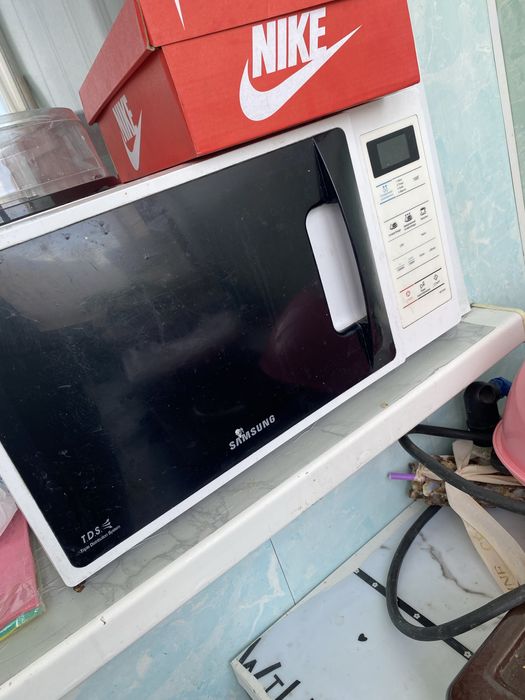 Микроволновка Samsung