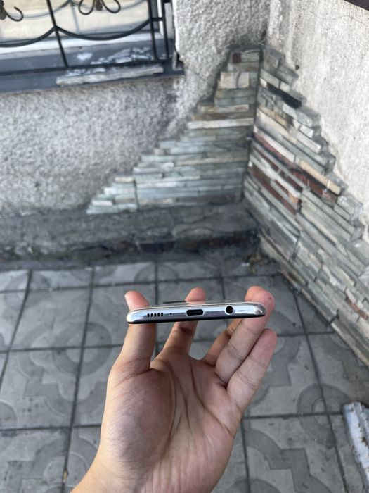Продам Samsug a51