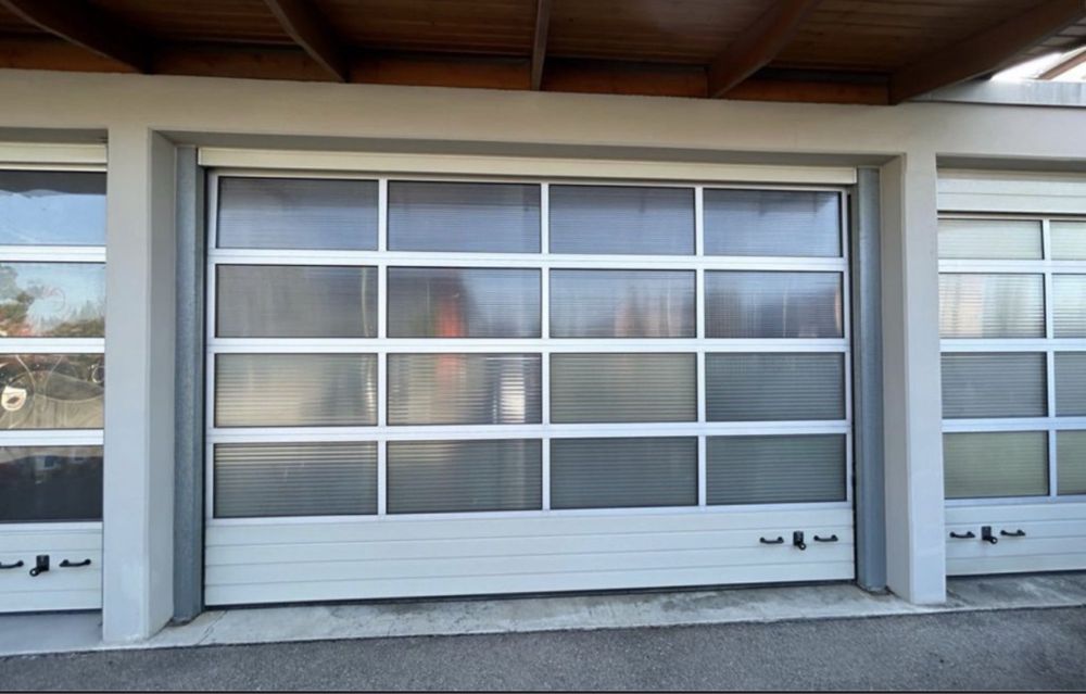 USA SECTIONALA INDUSTRIALA  poarta  hala garaj H 300 x L 452, 466, 475