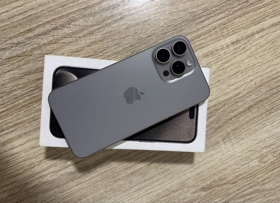 Iphone 15 pro max 256gb 86%