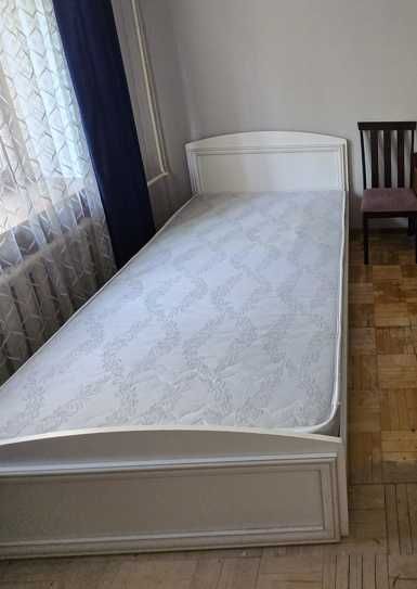 продам спальный гарнитур