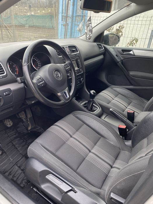 Se Vinde Golf 6….
