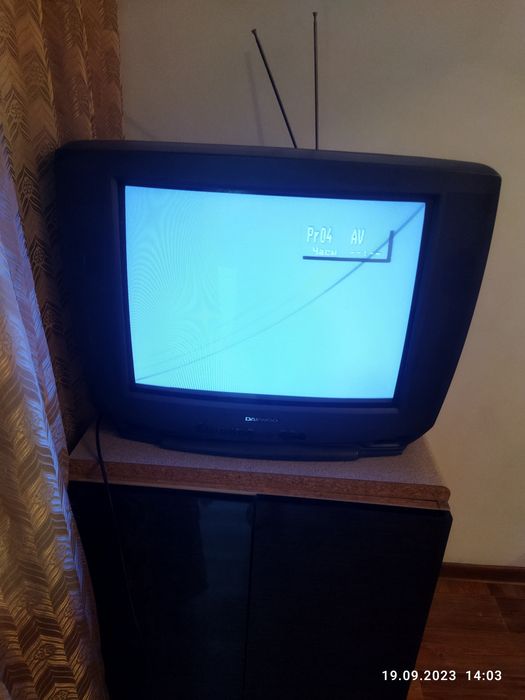 Продам телевизор ,рабочий.