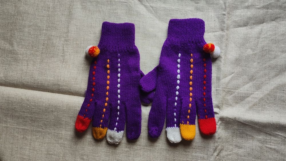 Продам перчатки детские