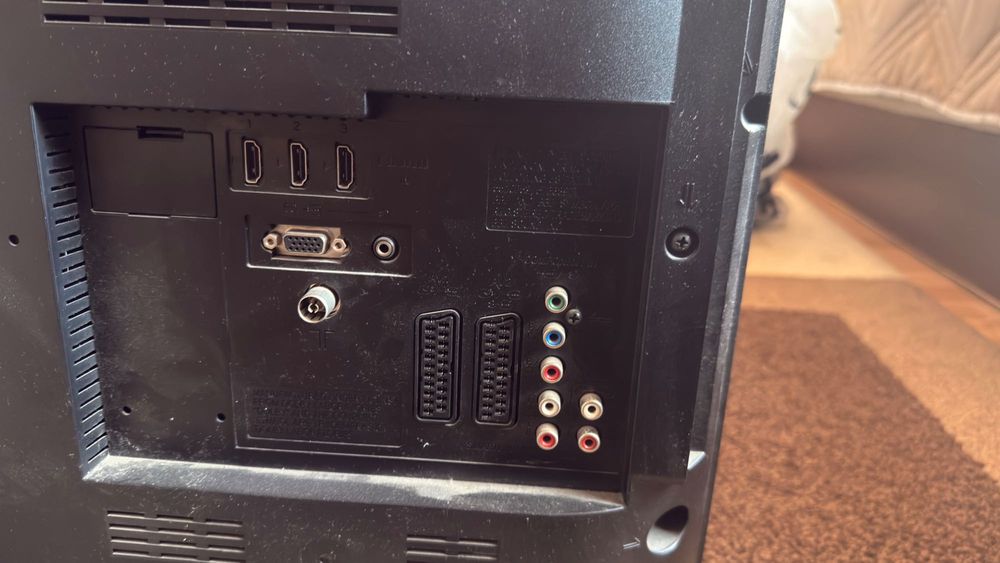 Sony Bravia 32 инча