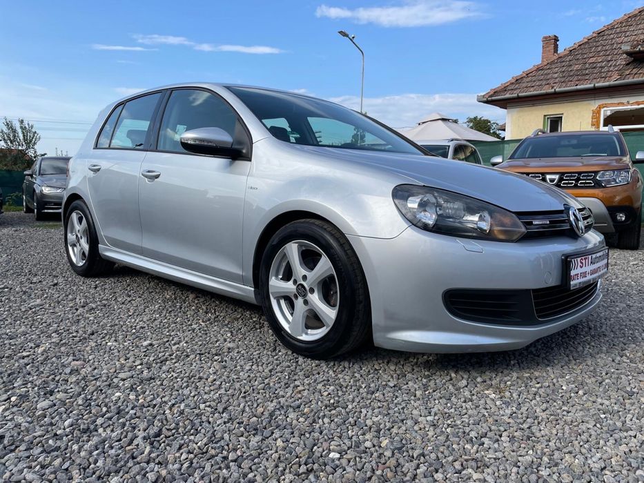 ‼️Volkswagen Golf Bluemontion an de fab 2012 cu motor de 1,6 tdi 90 cp‼️