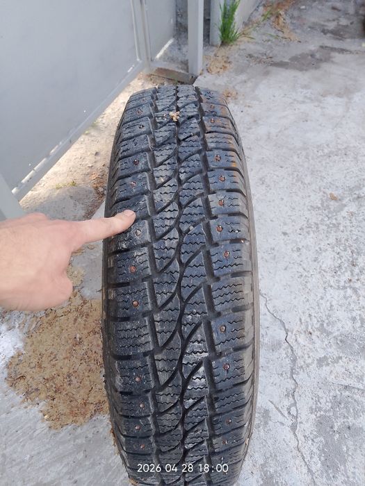 Продам резину покрышку на газель