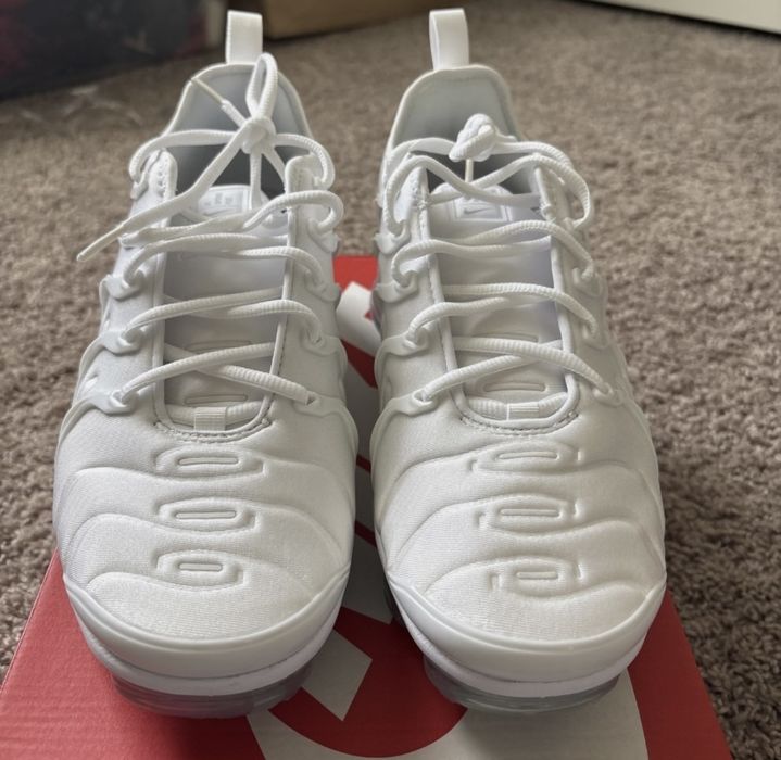 Nike Air VaporMax Plus Alb