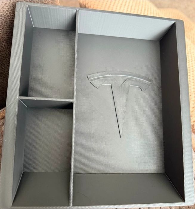 Organizator consola centrala Tesla Model 3