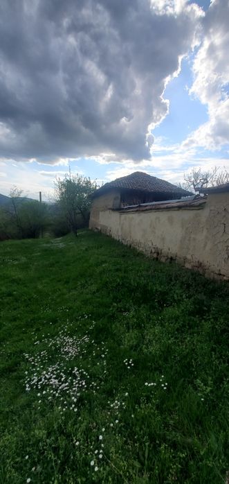 Продава се Къща в с. Янково, Област Шумен - 1500 кв.м за 11 €/кв.м - Снимка #11